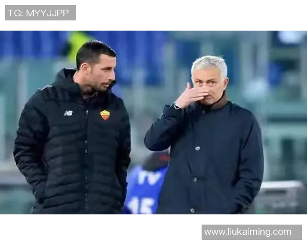 穆里尼奥被指责在比赛中犯规，遭到批评：真相与反思